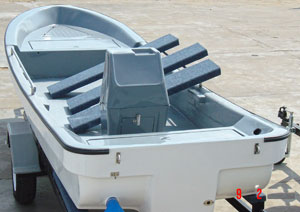 boat_yamaha_ms2000_transporter